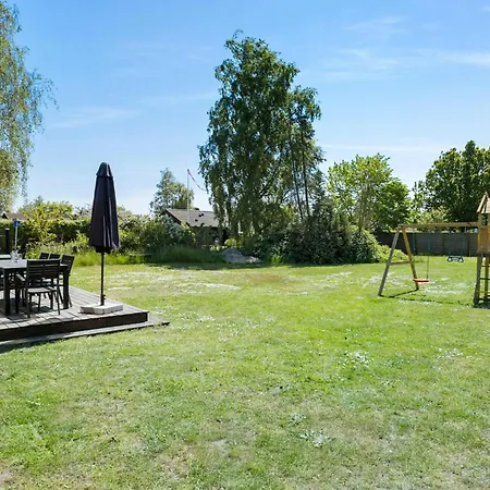 Holiday home In Rudkobing With Jacuzzi Spodsbjerg